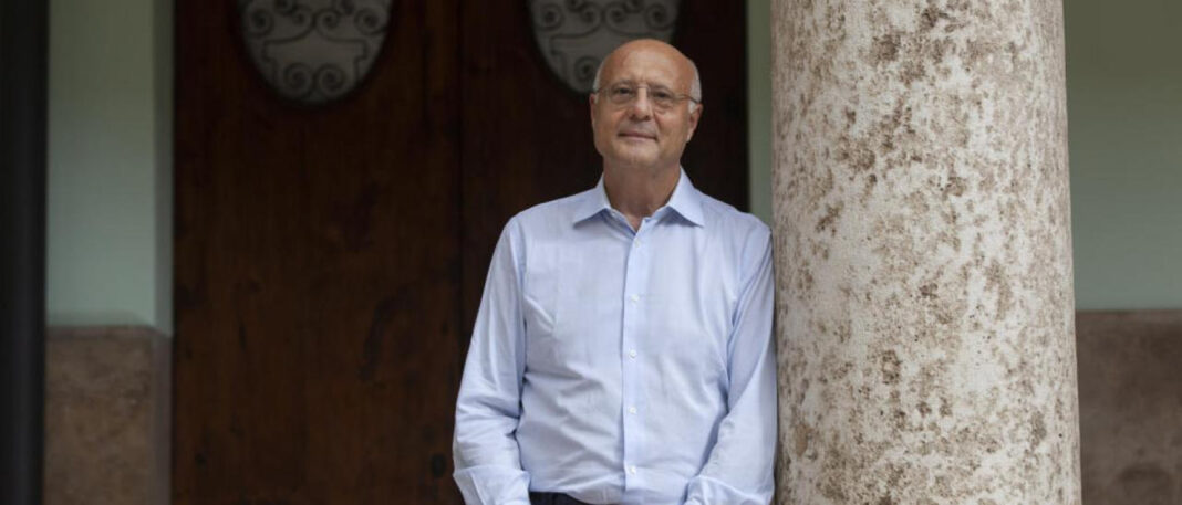 Acto de ingreso en la Real Academia Española de don Pedro M. Cátedra